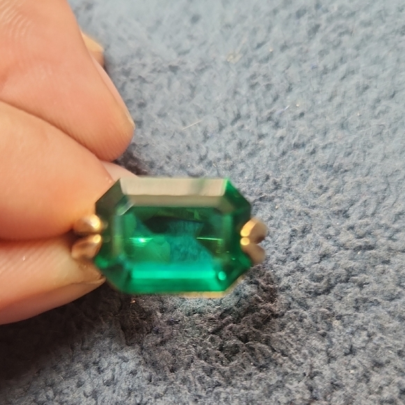 Emerald Octagon-Cut Statement Ring in Gold Tone - Picture 3 of 5